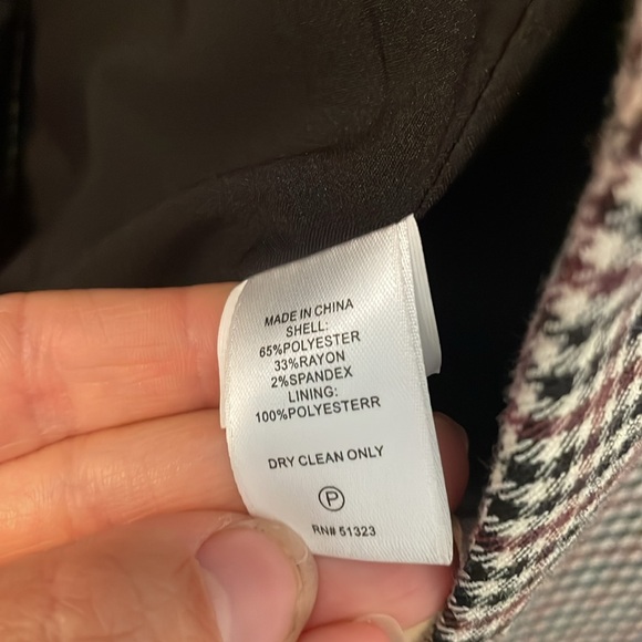 1.State Houndstooth Blazer - Picture 4 of 4